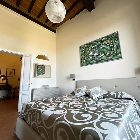 Mimosa Apartment